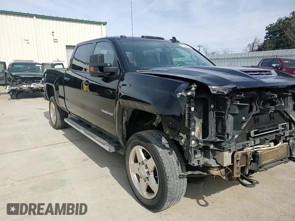 ✅ 2017 Chevrolet Silverado 2500HD Work Truck • VIN: 1GC1KUEYXHF183047 • Лот: 45533395. Опубликован ранее на Copart с пробегом 70 990 миль. Бесплатный доступ к архиву аукционных продаж из США и подробный отчёт об истории автомобиля на DreamBid. Изображение 11.