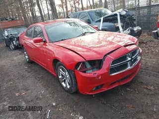 ✅ 2013 Dodge Charger Road/Track • VIN: 2C3CDXCT2DH526393 • Lot: 43845041. Listed on IAAI with 177,356 mi. Free auction sales archive from the USA and detailed vehicle history report at DreamBid. Image 1.