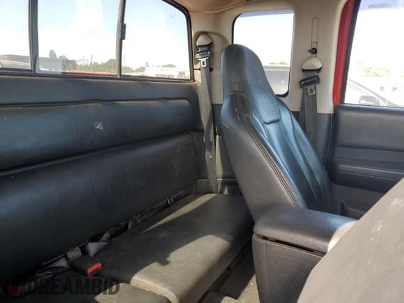 ✅ 2003 Dodge Dakota • VIN: 1D7GG42N43S185341 • Lot: 56236135. Wystawiony na Copart z przebiegiem 208 390 mil. Bezpłatny archiwum sprzedaży aukcyjnych z USA i szczegółowy raport historii pojazdu na DreamBid. Zdjęcie 10.