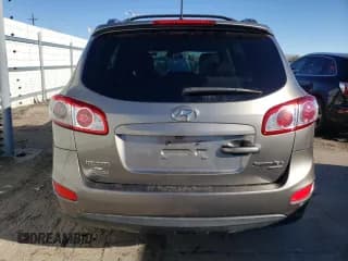 ✅ 2011 Hyundai Santa Fe SE • VIN: 5XYZHDAG4BG057088 • Lot: 79657004. Listed on Copart with 182,461 mi. Free auction sales archive from the USA and detailed vehicle history report at DreamBid. Image 6.