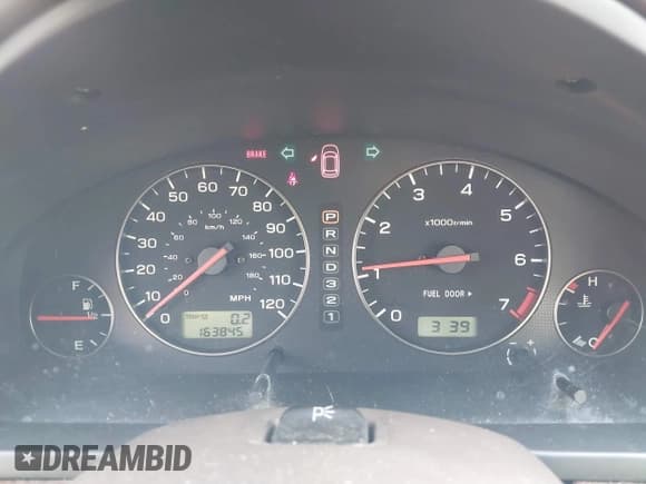 ✅ 2004 Subaru Legacy Outback VDC • VIN: 4S3BH896547617172 • Lot: 41444575. Wystawiony na IAAI z przebiegiem 163 845 mil. Bezpłatny archiwum sprzedaży aukcyjnych z USA i szczegółowy raport historii pojazdu na DreamBid. Zdjęcie 7.