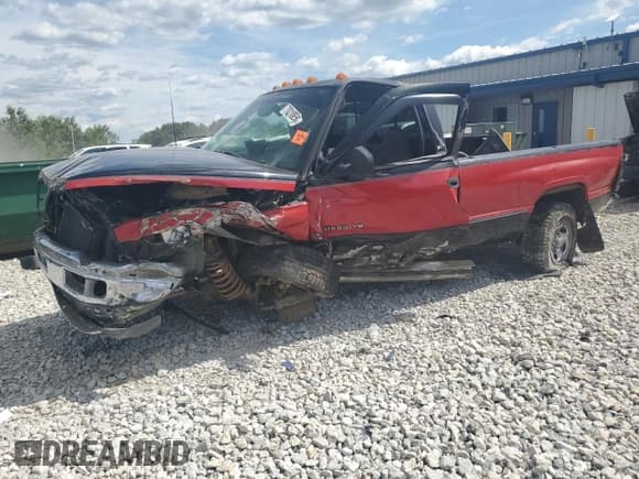 ✅ 1998 Dodge 1500 • VIN: 1B7HF16Y0WS640727 • Lot: 70210675. Listed on Copart with 219,683 mi. Free auction sales archive from the USA and detailed vehicle history report at DreamBid. Image 1.