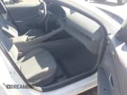 ✅ 2021 Hyundai Elantra SEL • VIN: 5NPLN4AG8MH016537 • Lot: 43635031. Listed on IAAI with 38,786 mi. Free auction sales archive from the USA and detailed vehicle history report at DreamBid. Image 5.