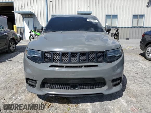 ✅ 2017 Jeep Grand Cherokee SRT • VIN: 1C4RJFDJ4HC964587 • Lot: 69103655. Listed on Copart with 47,002 mi. Free auction sales archive from the USA and detailed vehicle history report at DreamBid. Image 5.