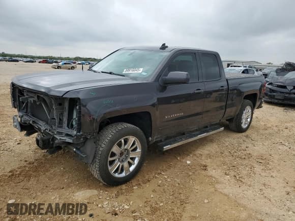 ✅ 2015 Chevrolet Silverado 1500 LT • VIN: 1GCRCREC5FZ383556 • Лот: 89916045. Опубликован ранее на Copart с пробегом 165 425 миль. Бесплатный доступ к архиву аукционных продаж из США и подробный отчёт об истории автомобиля на DreamBid. Изображение 1.