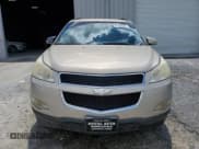 ✅ 2012 Chevrolet Traverse 1LT • VIN: 1GNKRGED6CJ169609 • Lot: 67489565. Wystawiony na Copart z przebiegiem 143 963 mil. Bezpłatny archiwum sprzedaży aukcyjnych z USA i szczegółowy raport historii pojazdu na DreamBid. Zdjęcie 5.