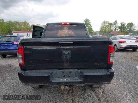 ✅ 2023 Ram 2500 Big Horn • VIN: 3C6UR5DL1PG614092 • Lot: 42191869. Listed on IAAI with 15,223 mi. Free auction sales archive from the USA and detailed vehicle history report at DreamBid. Image 16.