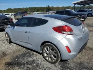 ✅ 2016 Hyundai Veloster • VIN: KMHTC6AD6GU278523 • Lot: 77012834. Wystawiony na Copart z przebiegiem 95 079 mil. Bezpłatny archiwum sprzedaży aukcyjnych z USA i szczegółowy raport historii pojazdu na DreamBid. Zdjęcie 2.