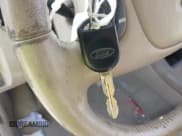 ✅ 2006 Ford Escape XLT • VIN: 1FMCU031X6KD46393 • Lot: 43641825. Wystawiony na IAAI z przebiegiem 176 879 mil. Bezpłatny archiwum sprzedaży aukcyjnych z USA i szczegółowy raport historii pojazdu na DreamBid. Zdjęcie 11.