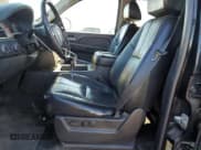 ✅ 2007 Chevrolet Suburban LTZ • VIN: 3GNFK16Y37G183267 • Lot: 79305854. Wystawiony na Copart z przebiegiem 256 147 mil. Bezpłatny archiwum sprzedaży aukcyjnych z USA i szczegółowy raport historii pojazdu na DreamBid. Zdjęcie 7.