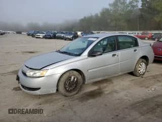 2004 Saturn ION ION 1 z VIN 1G8AG52F14Z117516, wystawiony jako Copart lot #84581695 z przebiegiem 172 384 mil mil oraz Szkoda całkowita • Salvage title. Historia ofert i sprzedaży dostępna na DreamBid. Obrazek 1.