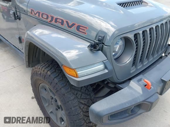✅ 2020 Jeep Gladiator Mojave • VIN: 1C6JJTEG3LL202639 • Лот: 42239807. Опубликован ранее на IAAI с пробегом 76 361 миль. Бесплатный доступ к архиву аукционных продаж из США и подробный отчёт об истории автомобиля на DreamBid. Изображение 6.