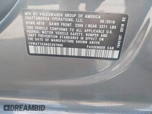 ✅ 2016 Volkswagen Passat S • VIN: 1VWAT7A38GC057985 • Lot: 43351909. Wystawiony na IAAI z przebiegiem 163 828 mil. Bezpłatny archiwum sprzedaży aukcyjnych z USA i szczegółowy raport historii pojazdu na DreamBid. Zdjęcie 9.