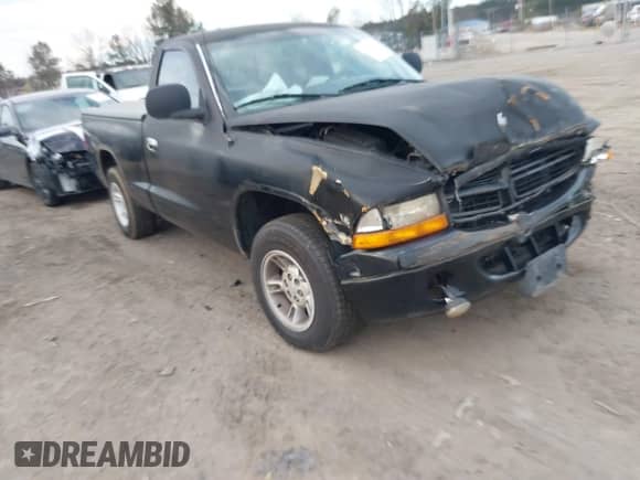 2000 Dodge Dakota with VIN 1B7FL26X8YS606213, listed as a IAAI auction lot 41371391 with 147,911 mi miles and . Bid and sale history available at DreamBid. Image 1.