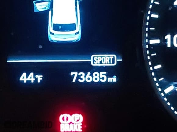 ✅ 2020 Hyundai Venue SEL • VIN: KMHRC8A38LU026229 • Lot: 41844287. Listed on IAAI with 73,685 mi. Free auction sales archive from the USA and detailed vehicle history report at DreamBid. Image 16.