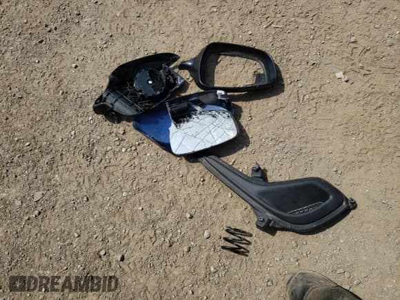 ✅ 2015 Hyundai Accent GL • VIN: KMHCT4AE0FU868938 • Лот: 68908354. Опубликован ранее на Copart с пробегом 72 254 миль. Бесплатный доступ к архиву аукционных продаж из США и подробный отчёт об истории автомобиля на DreamBid. Изображение 12.