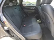 ✅ 2024 Land Rover Range Rover Velar Dynamic SE • VIN: SALYL2EX8RA369085 • Лот: 68978795. Опубликован ранее на Copart с пробегом 12 947 миль. Бесплатный доступ к архиву аукционных продаж из США и подробный отчёт об истории автомобиля на DreamBid. Изображение 11.