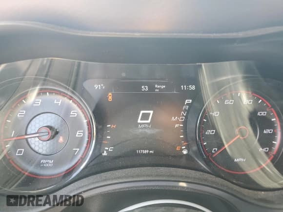 ✅ 2020 Dodge Charger SXT • VIN: 2C3CDXBG9LH195864 • Lot: 84933885. Wystawiony na Copart z przebiegiem 117 589 mil. Bezpłatny archiwum sprzedaży aukcyjnych z USA i szczegółowy raport historii pojazdu na DreamBid. Zdjęcie 9.