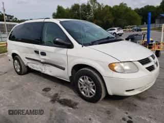 2005 Dodge Caravan SE с VIN 1D4GP24R35B226224, выставлен на аукционе Copart как лот 70879044 с пробегом 128 166 миль миль и Списание • Salvage title. История ставок и продаж доступна на DreamBid. Изображение 4.