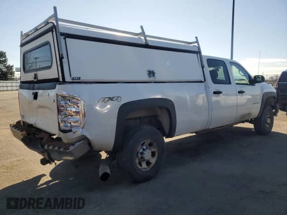 2008 Chevrolet Silverado 3500HD SRW LTZ z VIN 1GCHK33678F180956, wystawiony jako Copart lot #49663765 z przebiegiem 292 375 mil mil oraz Szkoda całkowita • Salvage title. Historia ofert i sprzedaży dostępna na DreamBid. Obrazek 3.