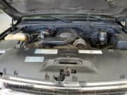 ✅ 2001 Chevrolet Suburban LT • VIN: 3GNFK16T21G150353 • Lot: 43120315. Wystawiony na Copart z przebiegiem 180 023 mil. Bezpłatny archiwum sprzedaży aukcyjnych z USA i szczegółowy raport historii pojazdu na DreamBid. Zdjęcie 12.