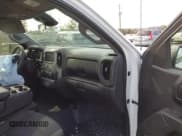 ✅ 2023 Chevrolet Silverado 1500 Work Truck • VIN: 3GCNAAED2PG305235 • Lot: 43542621. Wystawiony na IAAI z przebiegiem 34 191 mil. Bezpłatny archiwum sprzedaży aukcyjnych z USA i szczegółowy raport historii pojazdu na DreamBid. Zdjęcie 5.