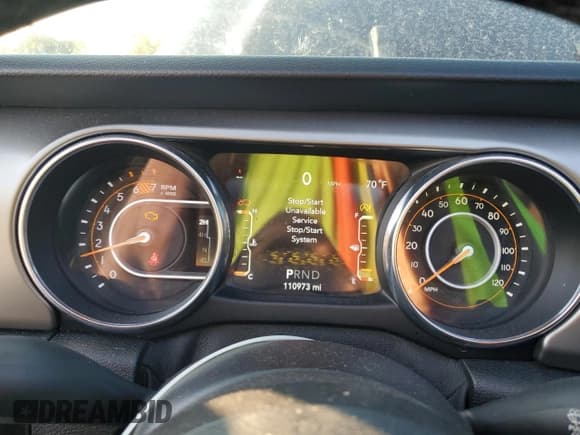 ✅ 2021 Jeep Wrangler Unlimited Willys • VIN: 1C4HJXDN9MW592774 • Lot: 80553705. Listed on Copart with 110,973 mi. Free auction sales archive from the USA and detailed vehicle history report at DreamBid. Image 9.