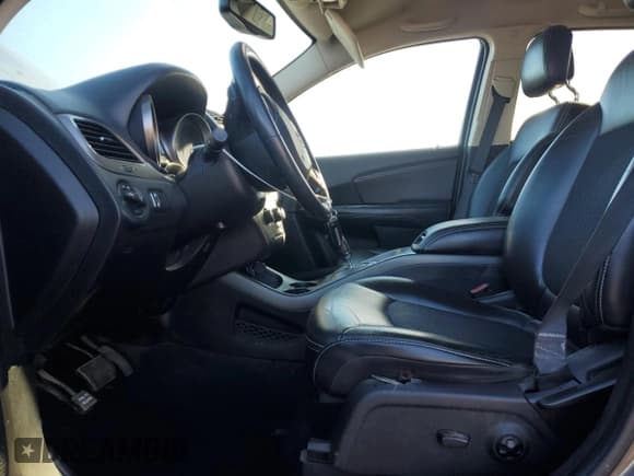 ✅ 2017 Dodge Journey Crossroad Plus • VIN: 3C4PDCGB7HT507472 • Лот: 89905725. Опубликован ранее на Copart с пробегом 93 187 миль. Бесплатный доступ к архиву аукционных продаж из США и подробный отчёт об истории автомобиля на DreamBid. Изображение 7.