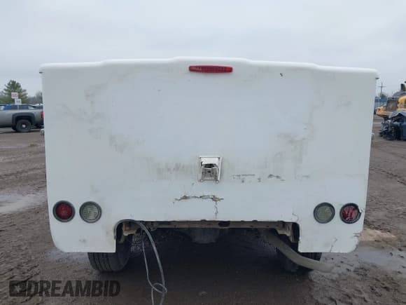 ✅ 2018 Chevrolet Silverado 1500 Work Truck • VIN: 1GCNCNEH2JZ264147 • Лот: 41413764. Опубликован ранее на IAAI с пробегом 98 985 миль. Бесплатный доступ к архиву аукционных продаж из США и подробный отчёт об истории автомобиля на DreamBid. Изображение 16.