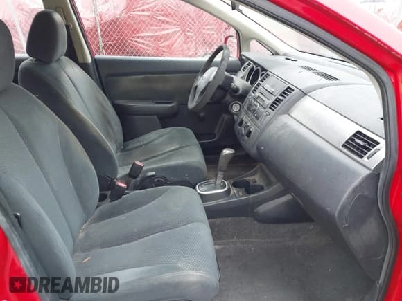 ✅ 2010 Nissan Versa SL • VIN: 3N1BC1CP6AL367460 • Lot: 42910654. Listed on IAAI with 187,938 mi. Free auction sales archive from the USA and detailed vehicle history report at DreamBid. Image 5.