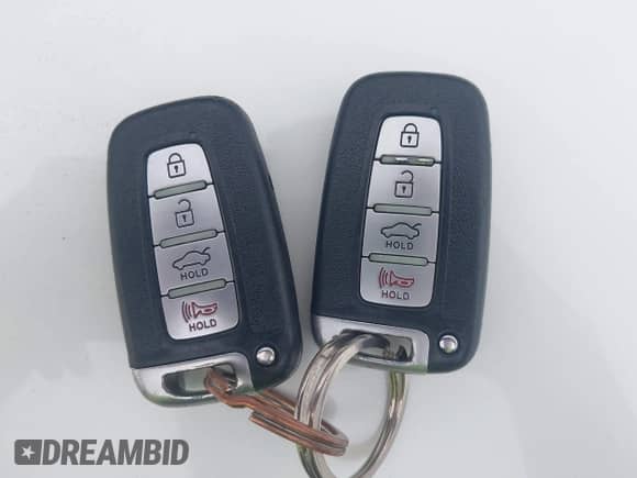 2011 Hyundai Genesis with VIN KMHGC4DF0BU134266, listed as a IAAI auction lot 43528523 with 179,365 mi miles and . Bid and sale history available at DreamBid. Image 11.