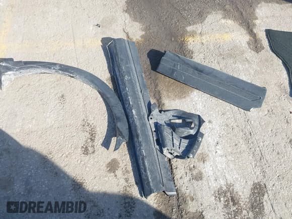 ✅ 2020 Mitsubishi Eclipse Cross LE • VIN: JA4AT4AA8LZ019061 • Lot: 41645921. Listed on IAAI with 80,293 mi. Free auction sales archive from the USA and detailed vehicle history report at DreamBid. Image 12.