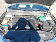 ✅ 2016 Lincoln MKZ • VIN: 3LN6L2J94GR611830 • Lot: 41264148. Listed on IAAI with 155,065 mi. Free auction sales archive from the USA and detailed vehicle history report at DreamBid. Image 10.