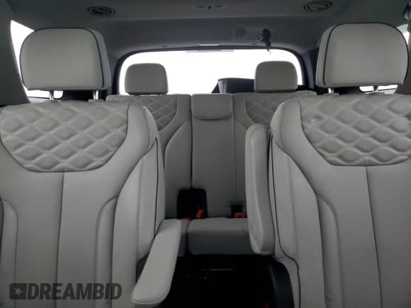 ✅ 2022 Hyundai Palisade Limited • VIN: KM8R5DHE5NU398687 • Лот: 79869834. Опубликован ранее на Copart с пробегом 17 605 миль. Бесплатный доступ к архиву аукционных продаж из США и подробный отчёт об истории автомобиля на DreamBid. Изображение 10.