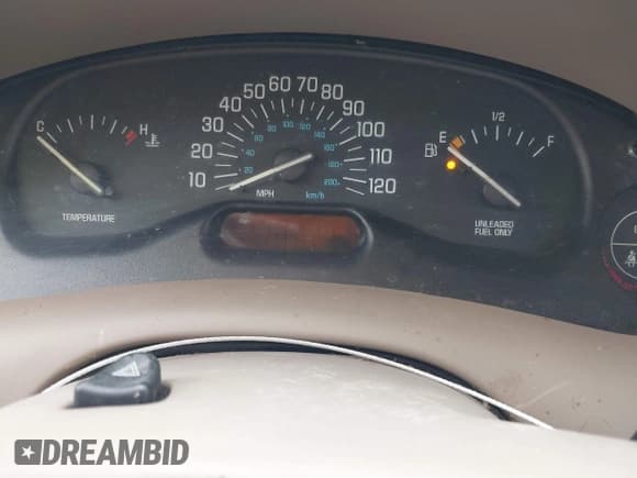 ✅ 1998 Buick Century Custom • VIN: 2G4WS52M8W1446441 • Lot: 42755917. Wystawiony na IAAI z przebiegiem Nie podano. Bezpłatny archiwum sprzedaży aukcyjnych z USA i szczegółowy raport historii pojazdu na DreamBid. Zdjęcie 7.