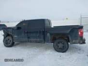 ✅ 2018 Chevrolet Silverado 1500 LTZ • VIN: 3GCUKSEC5JG172533 • Lot: 41492185. Wystawiony na IAAI z przebiegiem 103 831 mil. Bezpłatny archiwum sprzedaży aukcyjnych z USA i szczegółowy raport historii pojazdu na DreamBid. Zdjęcie 15.