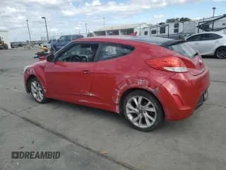 ✅ 2016 Hyundai Veloster • VIN: KMHTC6AD2GU265865 • Lot: 76416584. Wystawiony na Copart z przebiegiem 162 448 mil. Bezpłatny archiwum sprzedaży aukcyjnych z USA i szczegółowy raport historii pojazdu na DreamBid. Zdjęcie 2.