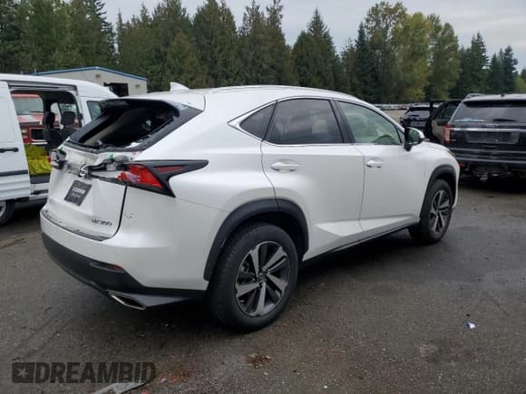 ✅ 2020 Lexus NX 300 • VIN: JTJGARDZ9L5017120 • Lot: 86325225. Wystawiony na Copart z przebiegiem 35 755 mil. Bezpłatny archiwum sprzedaży aukcyjnych z USA i szczegółowy raport historii pojazdu na DreamBid. Zdjęcie 3.