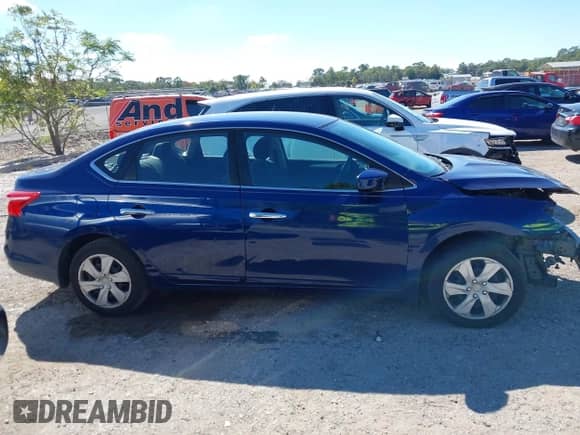 2017 Nissan Sentra SR с VIN 3N1AB7AP7HY211400, выставлен на аукционе IAAI как лот 43450342 с пробегом 197 853 миль миль и . История ставок и продаж доступна на DreamBid. Изображение 13.