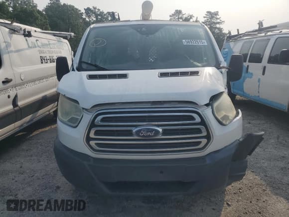 ✅ 2016 Ford Transit Cargo • VIN: 1FTYR1ZM7GKA22757 • Лот: 56922615. Опубликован ранее на Copart с пробегом 154 996 миль. Бесплатный доступ к архиву аукционных продаж из США и подробный отчёт об истории автомобиля на DreamBid. Изображение 5.