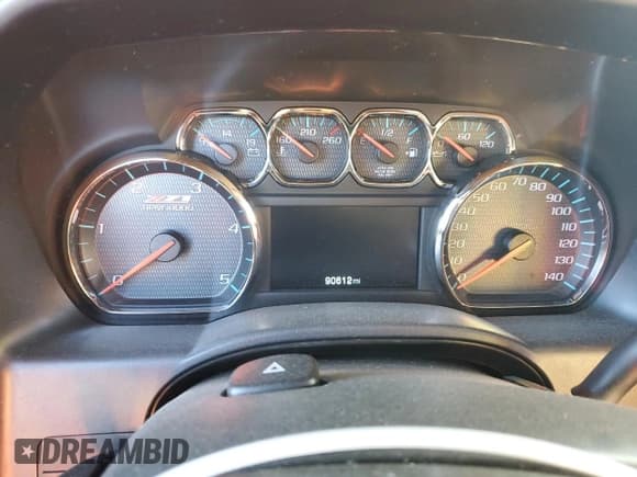 ✅ 2019 Chevrolet Silverado 2500HD LTZ • VIN: 1GC1KTEY8KF191665 • Lot: 86160505. Wystawiony na Copart z przebiegiem 90 612 mil. Bezpłatny archiwum sprzedaży aukcyjnych z USA i szczegółowy raport historii pojazdu na DreamBid. Zdjęcie 9.