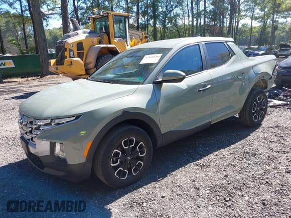 ✅ 2023 Hyundai Santa Cruz SEL • VIN: 5NTJBDAE1PH051702 • Lot: 43368036. Listed on IAAI with 29,225 mi. Free auction sales archive from the USA and detailed vehicle history report at DreamBid. Image 2.