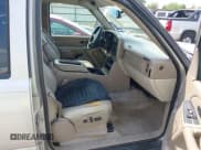 ✅ 2004 Chevrolet Tahoe LS • VIN: 1GNEC13Z04R193675 • Lot: 43256950. Listed on IAAI with 261,481 mi. Free auction sales archive from the USA and detailed vehicle history report at DreamBid. Image 5.