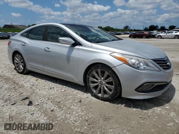 ✅ 2015 Hyundai Azera Limited • VIN: KMHFH4JG1FA474978 • Лот: 57388475. Опубликован ранее на Copart с пробегом 172 437 миль. Бесплатный доступ к архиву аукционных продаж из США и подробный отчёт об истории автомобиля на DreamBid. Изображение 4.