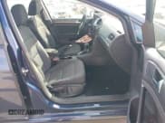 ✅ 2018 Volkswagen Golf S • VIN: 3VWG17AU2JM275371 • Lot: 41336711. Listed on IAAI with 52,523 mi. Free auction sales archive from the USA and detailed vehicle history report at DreamBid. Image 5.