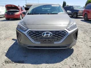 ✅ 2022 Hyundai Ioniq Blue • VIN: KMHC65LC7NU274788 • Lot: 61217164. Wystawiony na Copart z przebiegiem 75 317 mil. Bezpłatny archiwum sprzedaży aukcyjnych z USA i szczegółowy raport historii pojazdu na DreamBid. Zdjęcie 5.