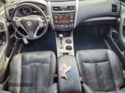 ✅ 2014 Nissan Altima SL • VIN: 1N4AL3AP8EC172037 • Lot: 93890905. Wystawiony na Copart z przebiegiem 188 172 mil. Bezpłatny archiwum sprzedaży aukcyjnych z USA i szczegółowy raport historii pojazdu na DreamBid. Zdjęcie 8.