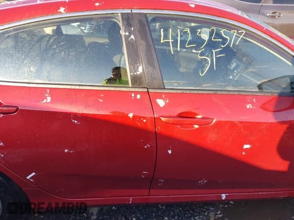 ✅ 2019 Honda Civic LX • VIN: 19XFC2F69KE009931 • Lot: 41232577. Listed on IAAI with 47,513 mi. Free auction sales archive from the USA and detailed vehicle history report at DreamBid. Image 13.