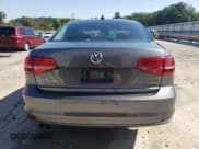 ✅ 2015 Volkswagen Jetta SE • VIN: 3VWD07AJ0FM214068 • Lot: 83875745. Wystawiony na Copart z przebiegiem 114 652 mil. Bezpłatny archiwum sprzedaży aukcyjnych z USA i szczegółowy raport historii pojazdu na DreamBid. Zdjęcie 6.