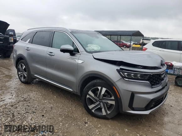 ✅ 2023 Kia Sorento SX Prestige • VIN: KNDRKDLG2P5152912 • Lot: 83819175. Wystawiony na Copart z przebiegiem 39 359 mil. Bezpłatny archiwum sprzedaży aukcyjnych z USA i szczegółowy raport historii pojazdu na DreamBid. Zdjęcie 4.